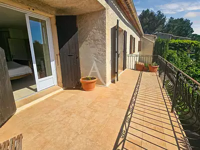 Maison, 180 m²