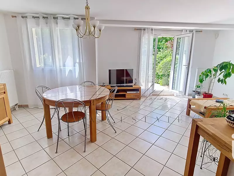 Maison, 95 m²