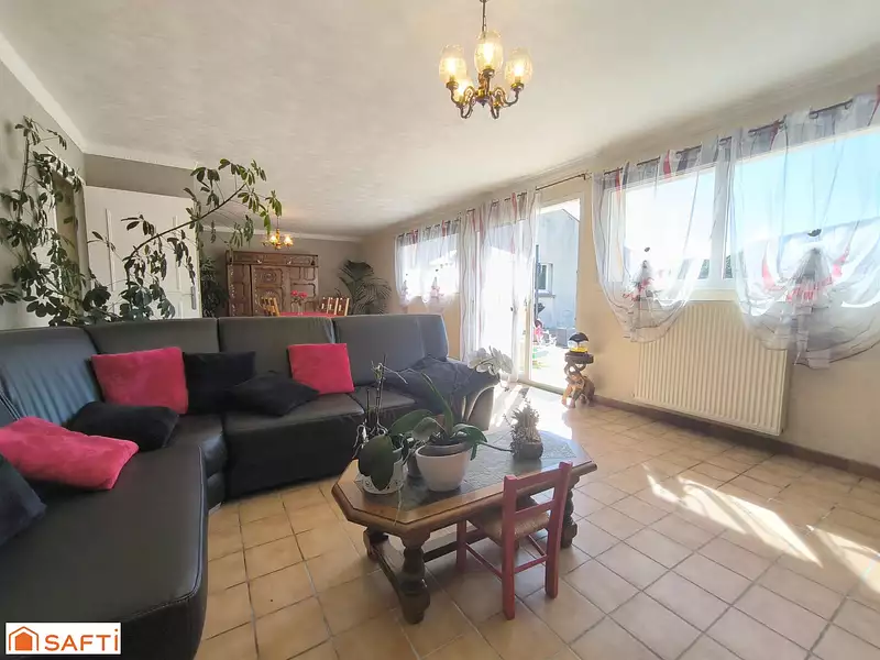 Maison, 123 m²