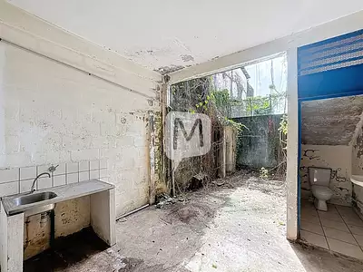 Immeuble, 273,56 m²