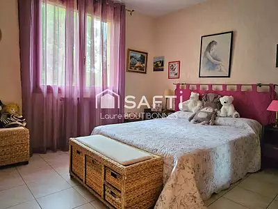 Maison, 162 m²