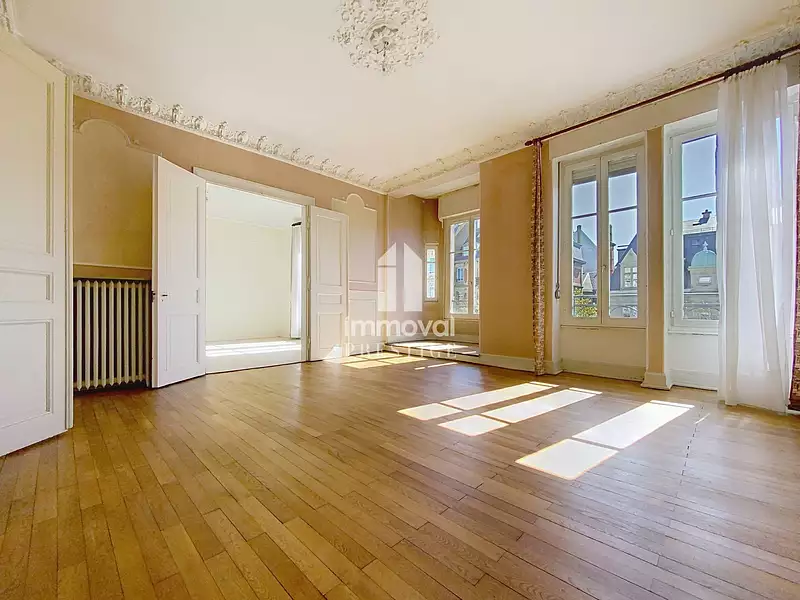 Appartement, 181,72 m²