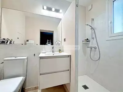 Maison, 250 m²