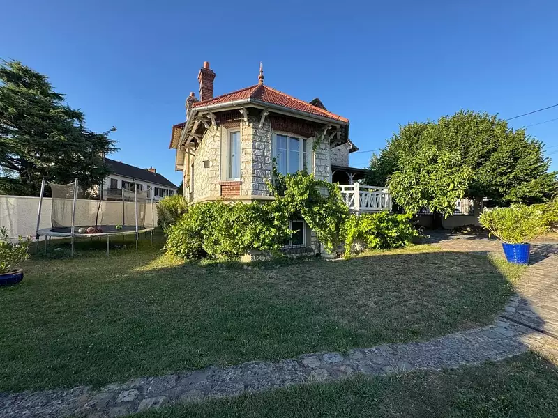 Maison, 134 m²