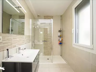 Maison, 220 m²
