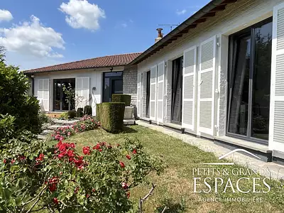Maison, 167 m²
