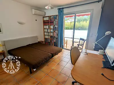 Maison, 225 m²