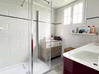 Maison, 169 m²