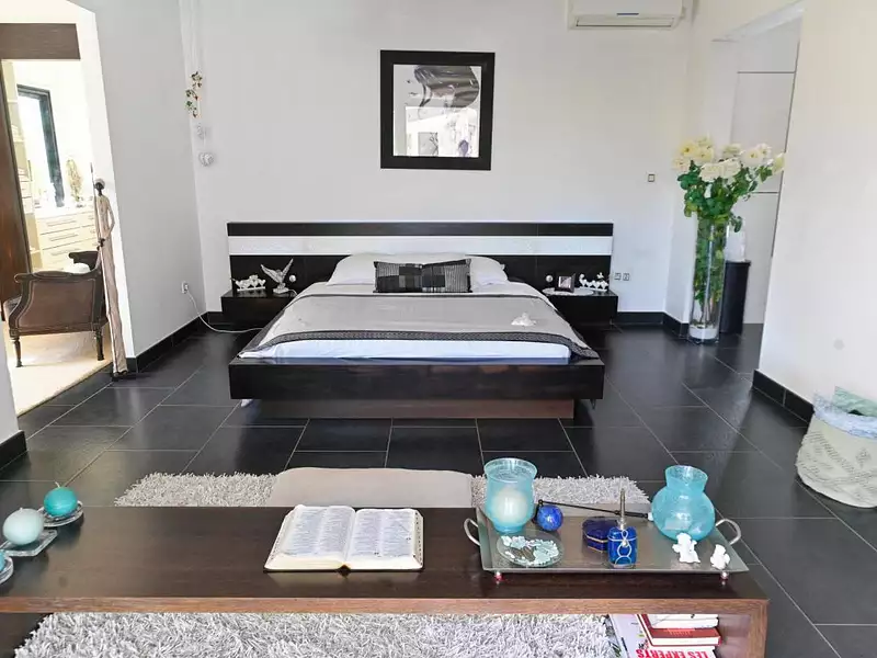 Maison, 360 m²