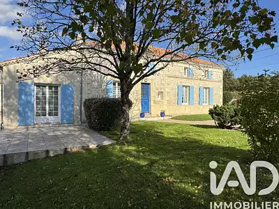 Maison, 236 m²
