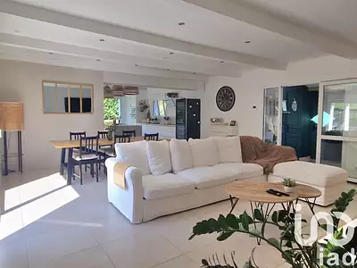 Maison, 195 m²