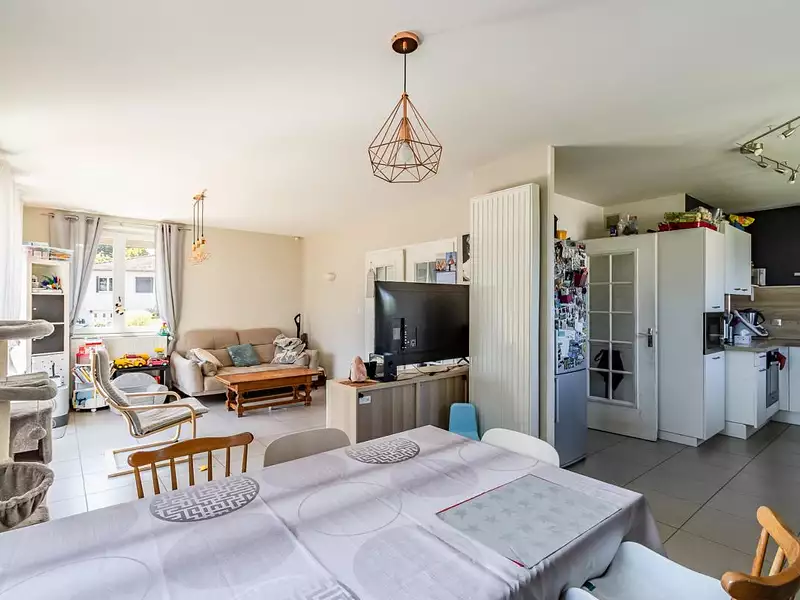 Maison, 200 m²