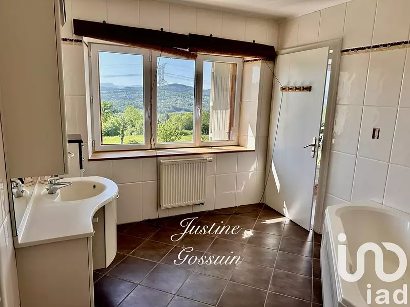 Maison, 183 m²