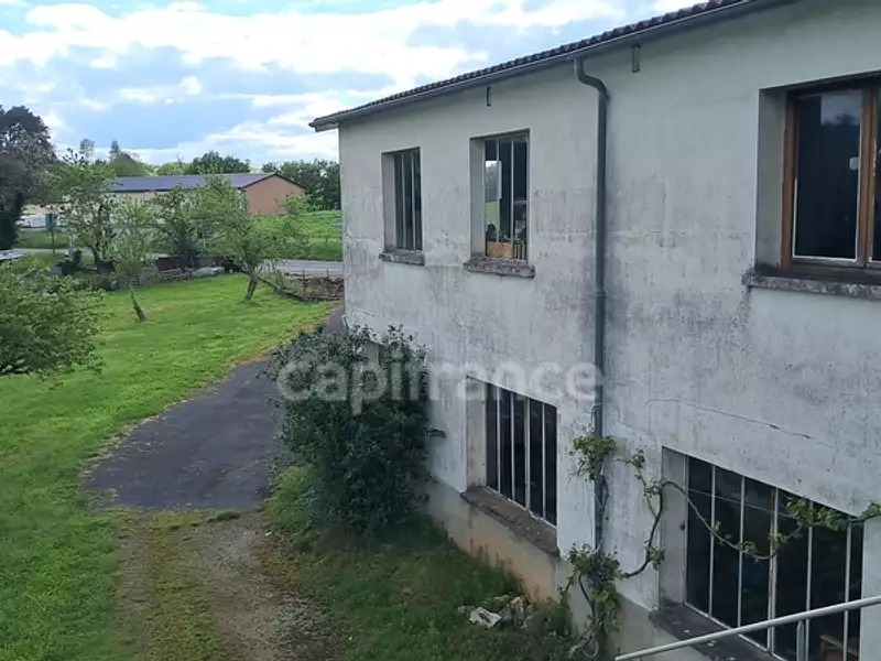 Maison, 340 m²