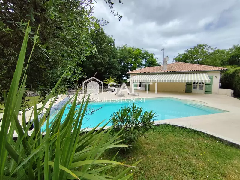 Maison, 152 m²