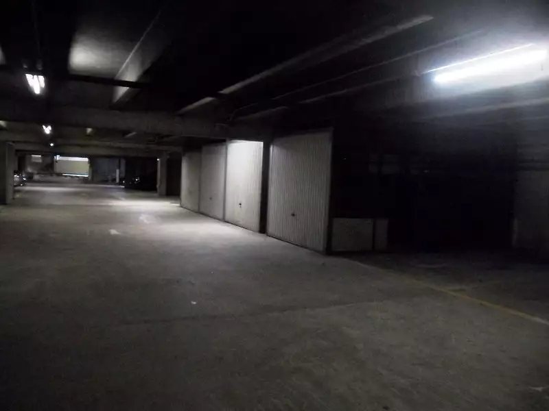 Parking, 14 m²
