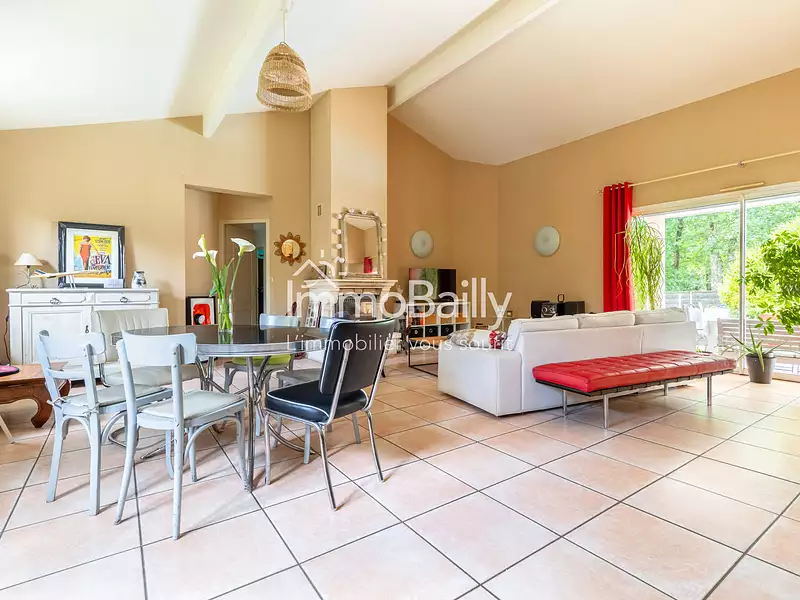 Maison, 181 m²
