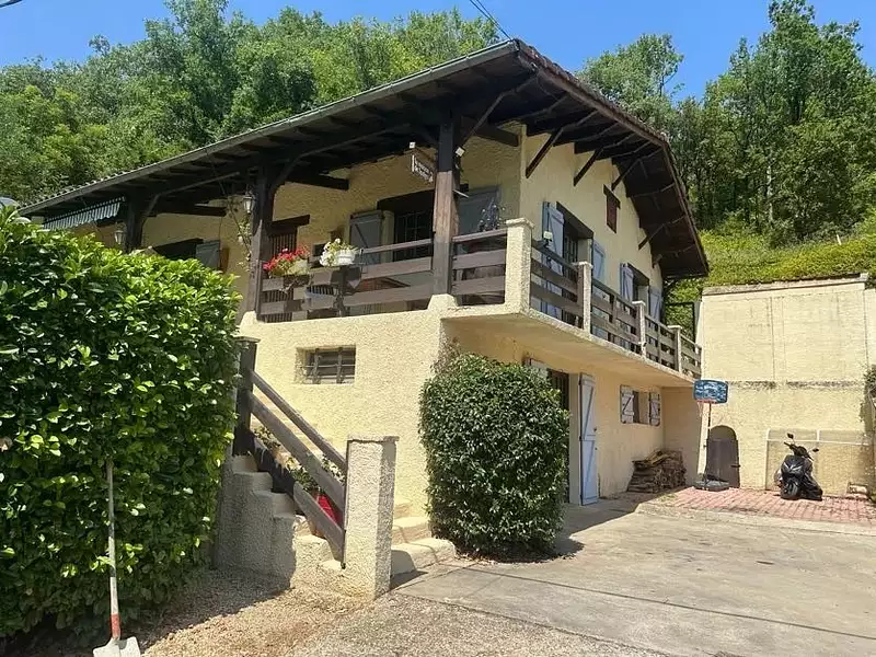 Maison, 185 m²