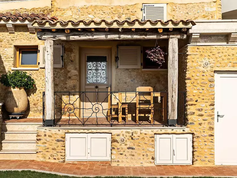 Maison, 317 m²