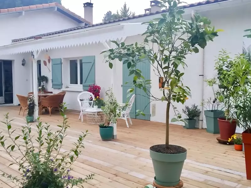 Maison, 210 m²