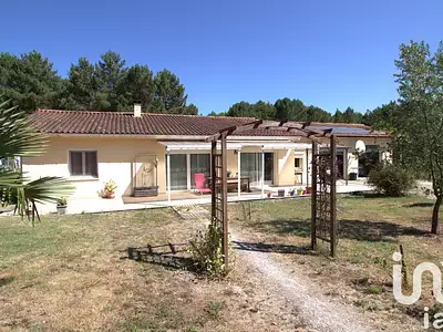Maison, 132 m²