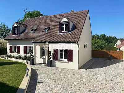 Maison, 167 m²