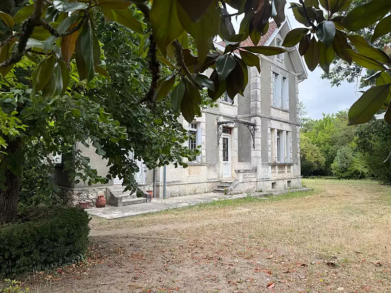 Maison, 180 m²