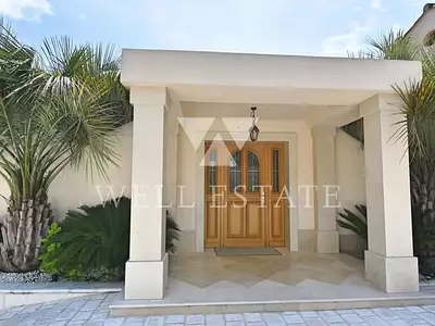 Maison, 350 m²