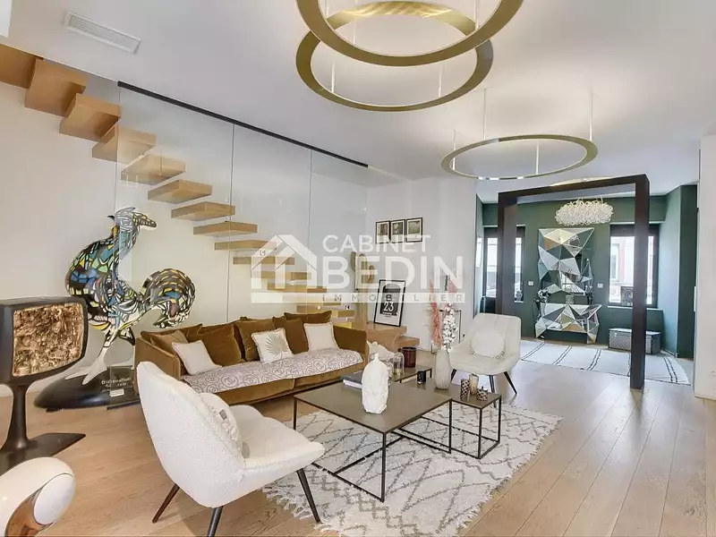 Maison, 400,3 m²