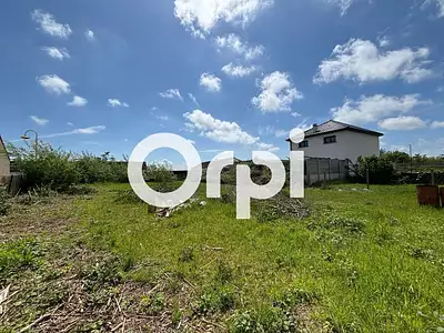 Terrain, 600 m²