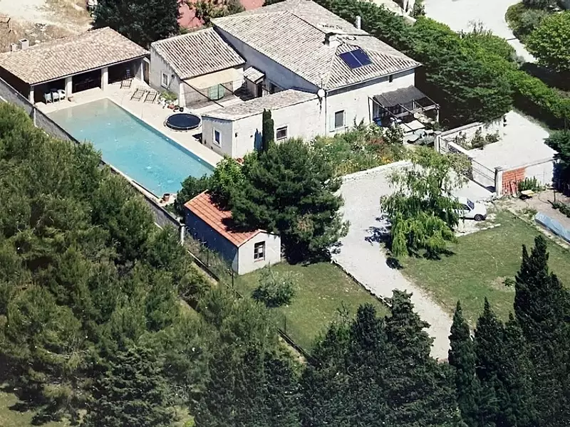 Maison, 225 m²