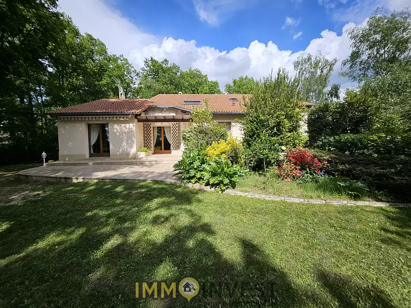 Maison, 260 m²
