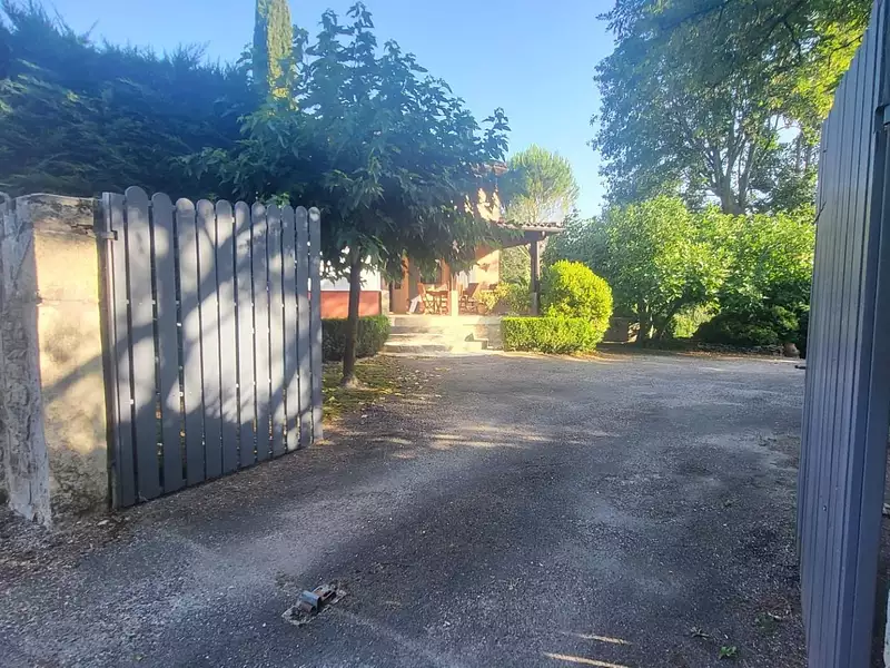 Maison, 230 m²