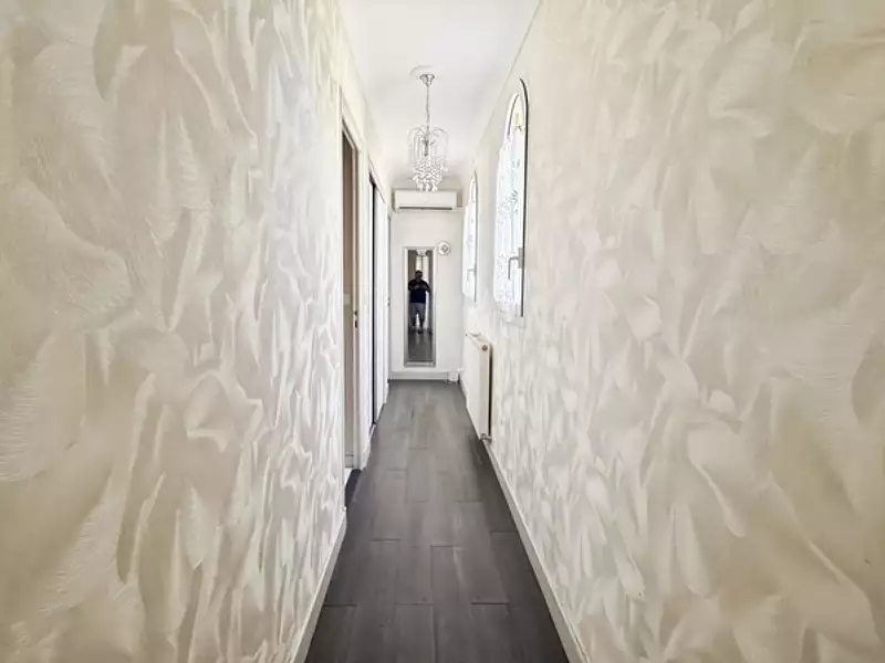 Maison, 184 m²