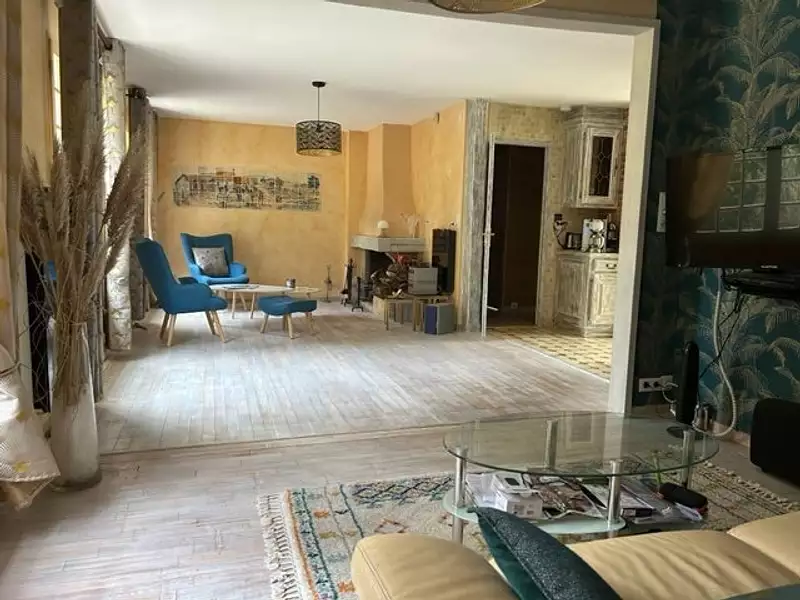 Maison, 272 m²