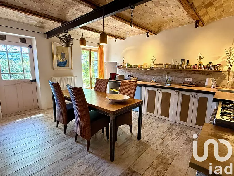 Maison, 245 m²