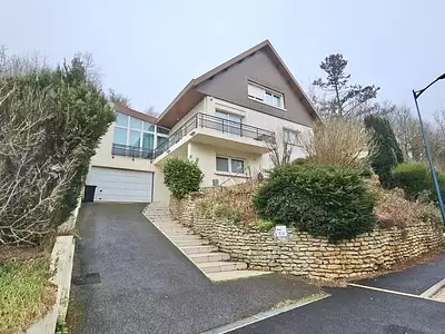 Maison, 285 m²