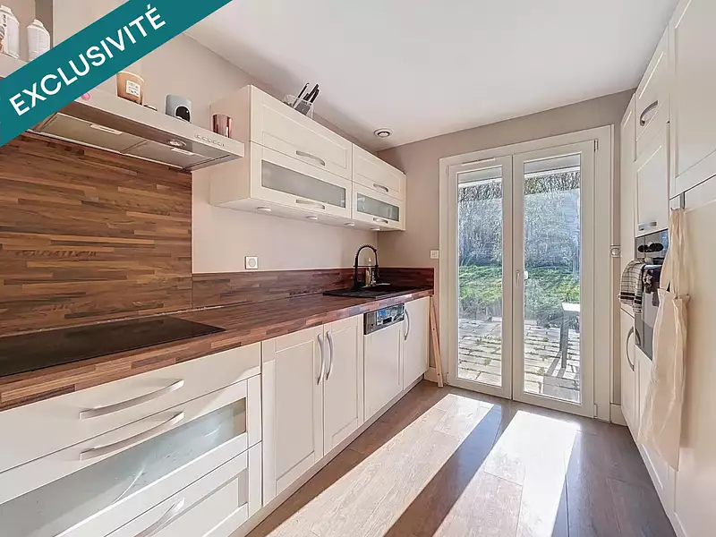 Maison, 140 m²
