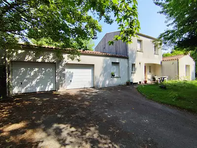 Maison, 153 m²