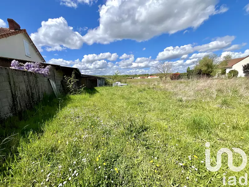 Terrain, 844 m²