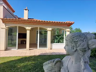 Maison, 242 m²