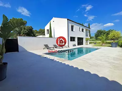 Maison, 220 m²