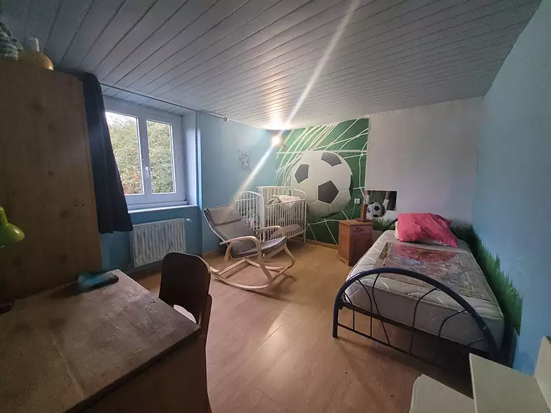 Maison, 225 m²