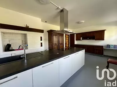 Maison, 271 m²