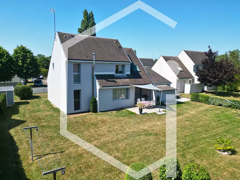 Maison, 115 m²
