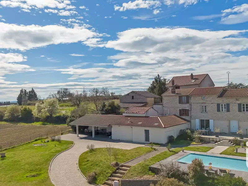 Maison, 210 m²