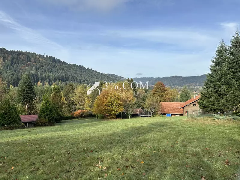 Terrain, 1 800 m²