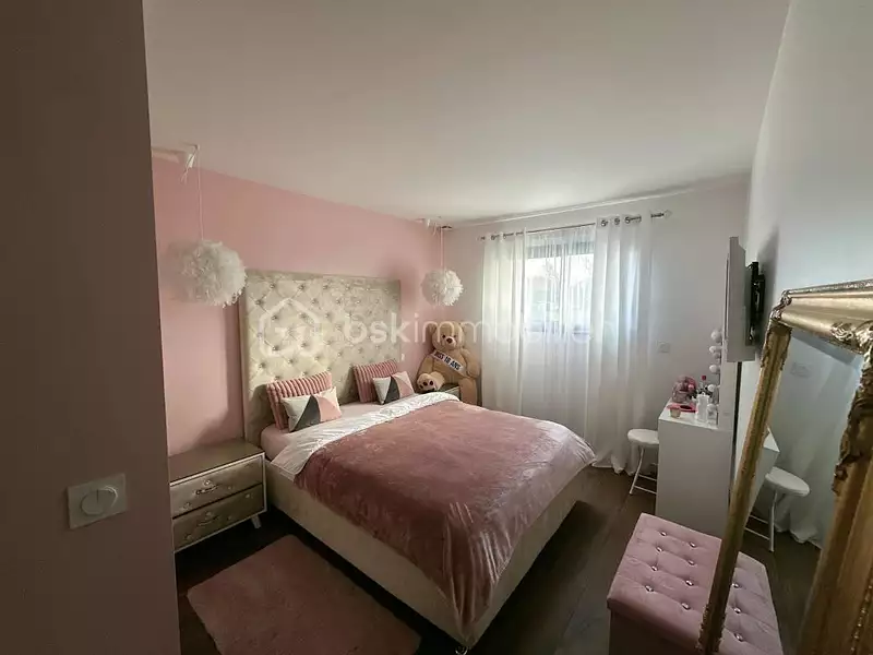 Maison, 202 m²