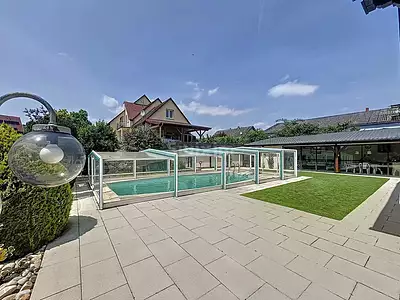 Maison, 222 m²