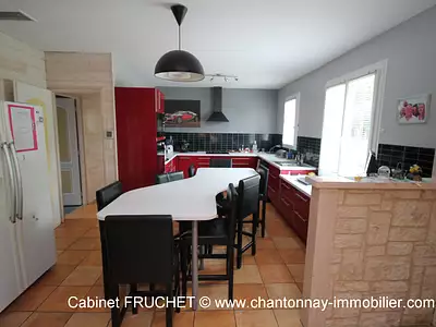 Maison, 177 m²